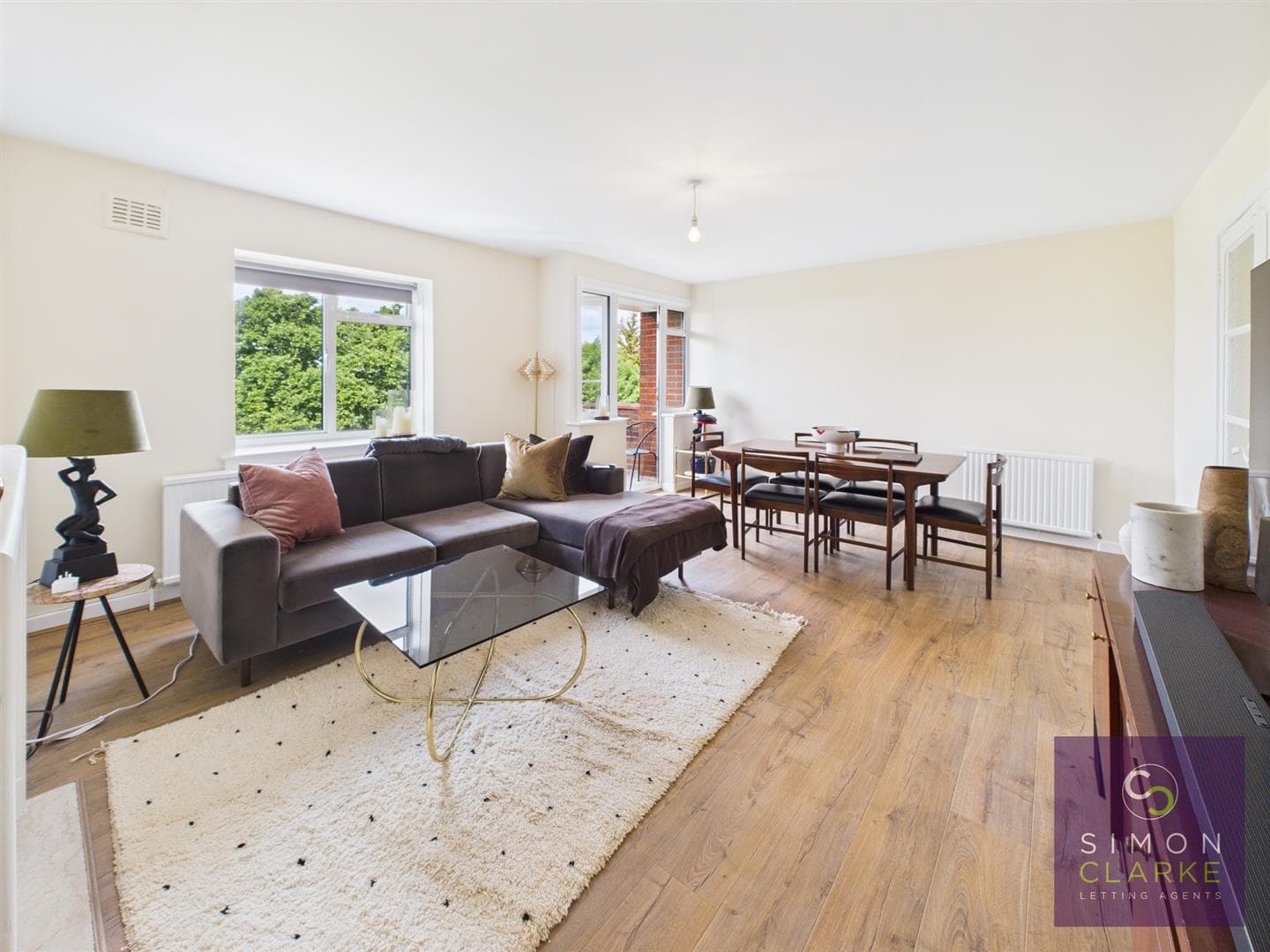 566 Finchley Road, London, NW11 7SA