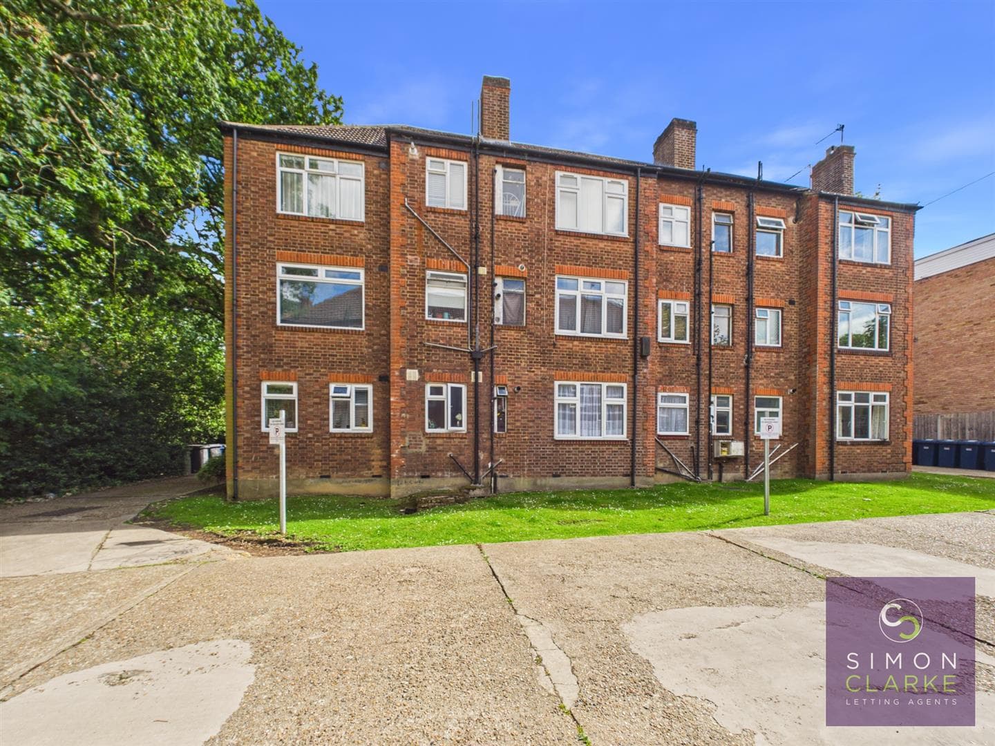 Finchley Park, London, N12 9JR
