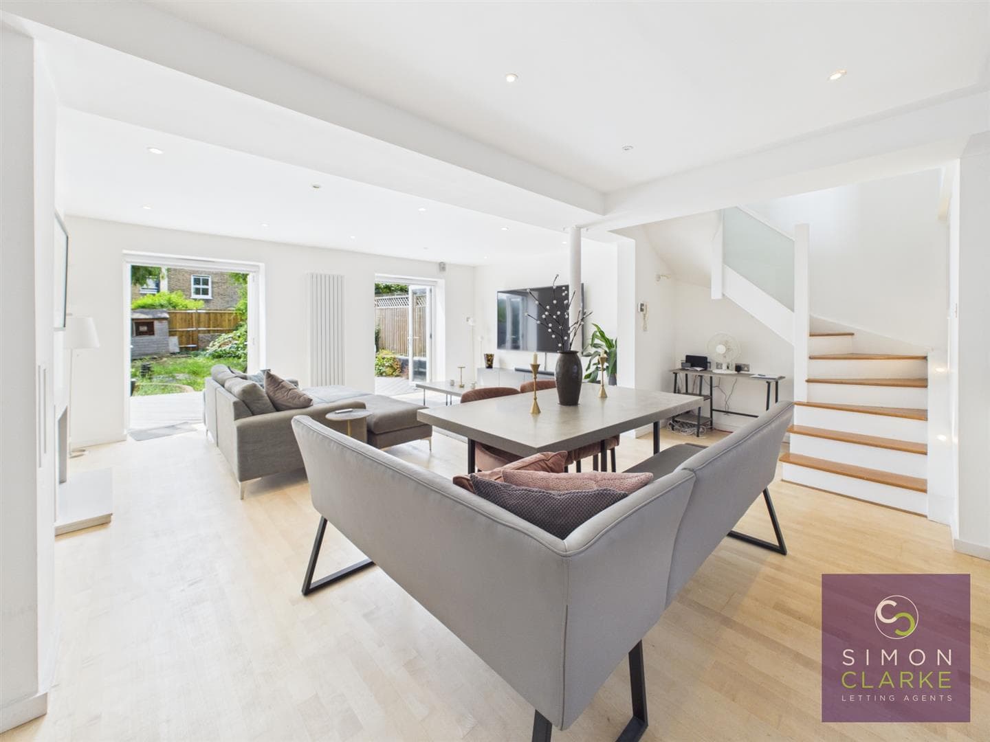Cavendish Road, Haringey, London, N4 1RT